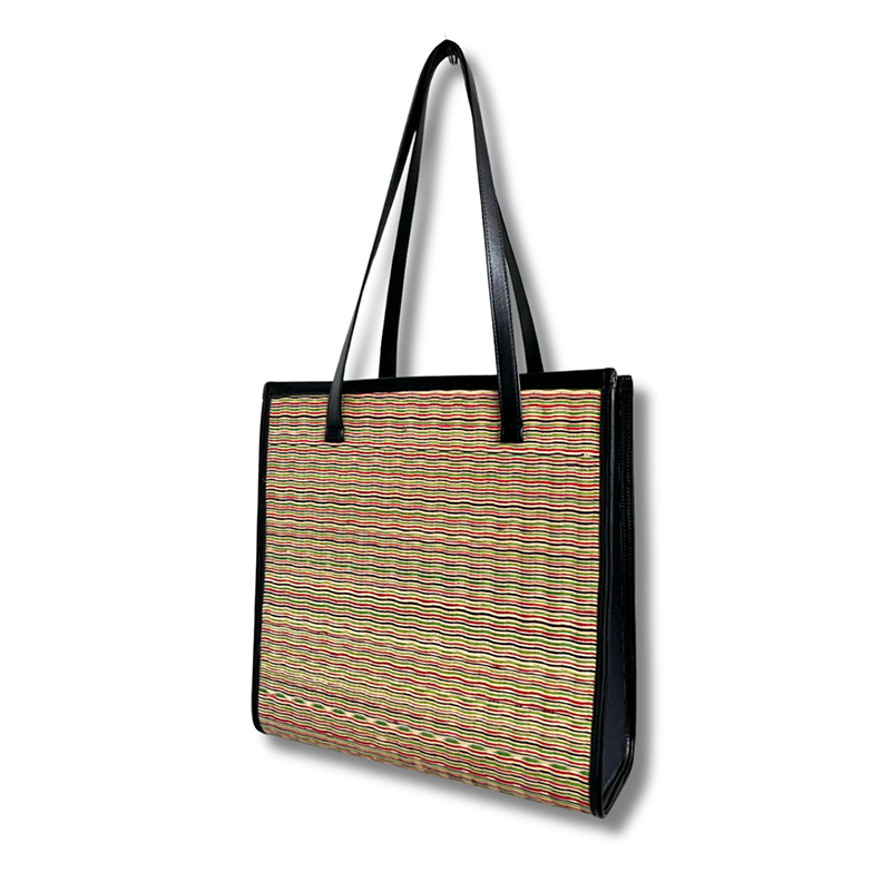 NHỰT BAG - đan màu tá lả