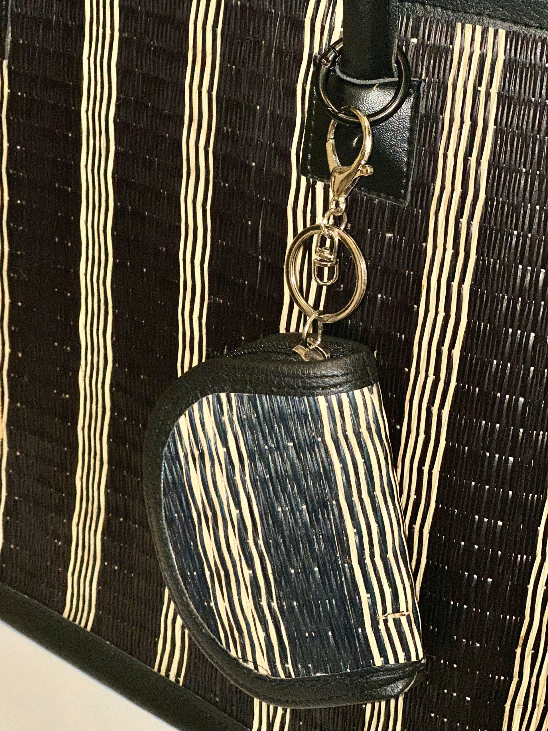 ĐAN BAG - Black striped UZU weave